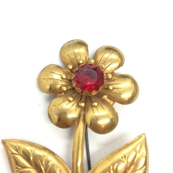 VINTAGE MCM FLOWER BROOCH PIN RED RHINESTONE ART NOUVEAU GOLD TONE MID -CENTURY - Picture 4 of 14